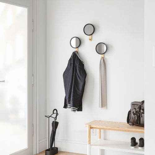 Moderner Garderobenhaken - HUB MIRROR - Umbra - Holz / Einpersonen / für Badezimmer