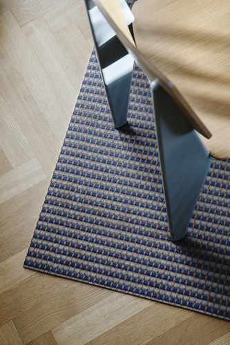 Teppich / skandinavisches Design - BULEVARDI - Woodnotes - geometrisches Muster / Polyester / Papierfaser