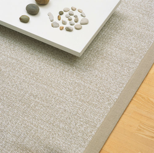 Moderner Teppich - LIVING - Woodnotes - einfarbig / Baumwolle / Papierfaser