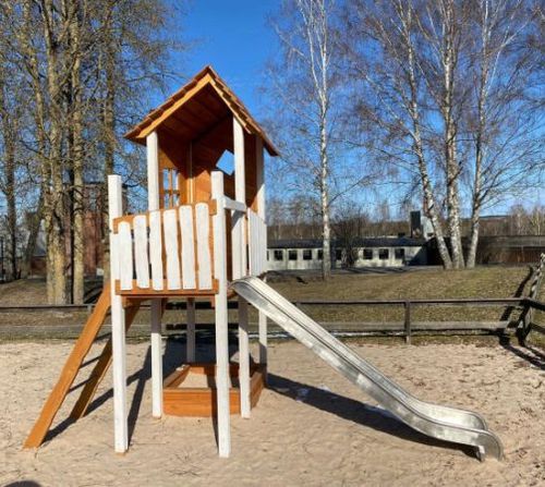 Spielturm für Spielplätze - LISA'S     - Lars Laj - mit Rutschbahn