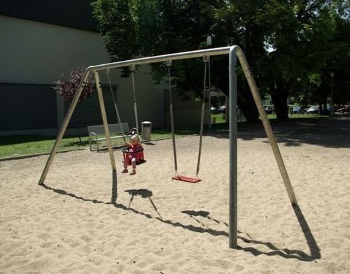 Doppelte Schaukel - 12162 - Lars Laj - galvanisiertem Stahl / Edelstahl / HDPE