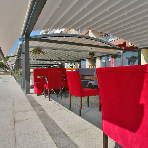 Vordach für Terrasse - STRUCTURAL FRAME - Designer shade solutions - Metall / Tuch / gebogen