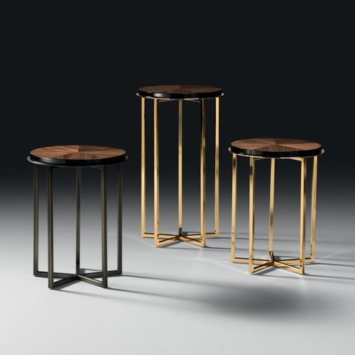 Moderner Beistelltisch - Elliot Plus - Black Tie - Nussbaum / Metall / Gestell aus gestrichenem Metall