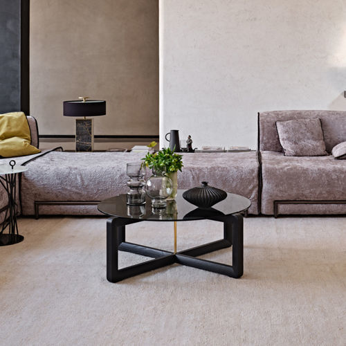 Moderner Couchtisch - Manolo - Black Tie - Hartglas / Rauchglas / Gestell aus Esche