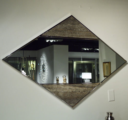 Wandmontierter Spiegel - DIAMOND - Stone International - modern / rautenförmig / Marmor