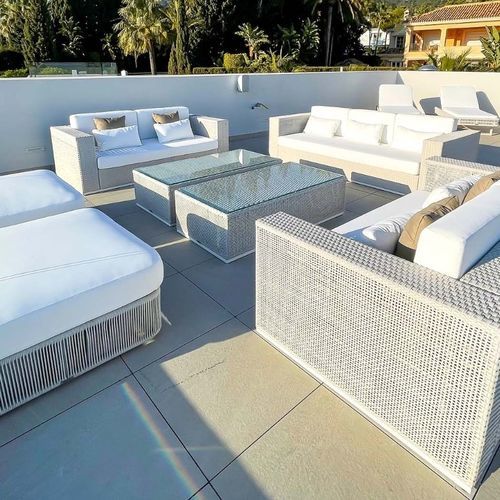 Moderner Couchtisch - LAUREL - G&G Italia Designer Furniture - Aluminium / thermolackiertes Aluminium / Polyurethanschaum
