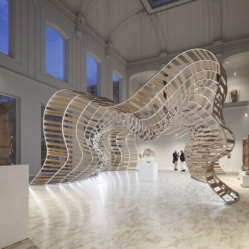 Holzskulptur - MUSEUM PROJECT - KISSA LAMPS - Aluminium / bodenstehend / freistehend