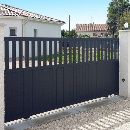 Schiebetor - COULISSANT RÉSIDENTIEL  - Quaglia Diffusion - Aluminium / Lamellen / Platten