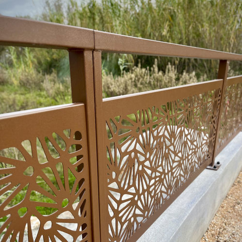 Laserbearbeiteter Zaun - CORTEN - Quaglia Diffusion - Platten / Garten / thermolackierter Stahl