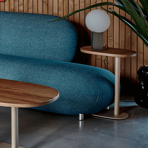Moderner Beistelltisch - Toveri - Leolux Global bv - Eiche / Nussbaum / lackiertes Holz