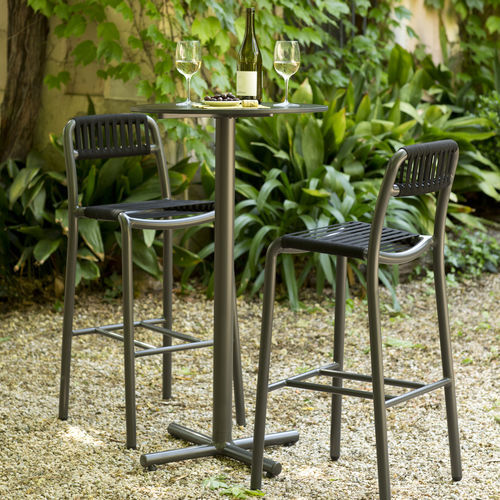 Moderner Stehtisch - Bold - Lagranja Collection - Sperrholz / HPL / Eisen