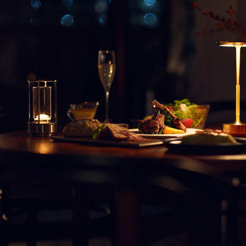 Tragbare Lampe - TURN+ - Ambientec Corporation - Glas / Kristall / modern