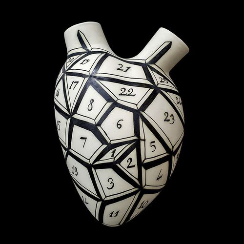 Moderne Vase - RETICULUM - ELICA STUDIO - Porzellan / Wand / handgefertigt