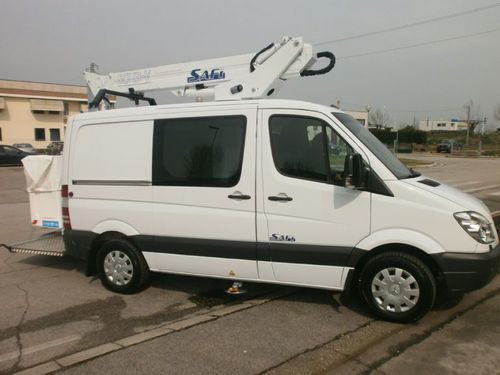 Teleskopbühne auf Transporter - SCJ 13 - Safi Group srl - für Gefahrenzonen / für Behinderten Zugang / für Struktur