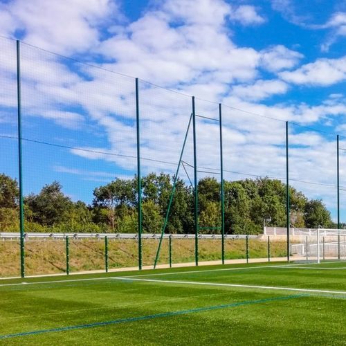 Gitterrostzaun - Metalu Plast - Sport / für Sportplätze / galvanisiertem Stahl