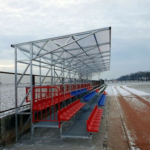 Teleskopische Sitztribüne - 14-61VZP - Pesmenpol - galvanisiertem Stahl / Polycarbonat / gerade