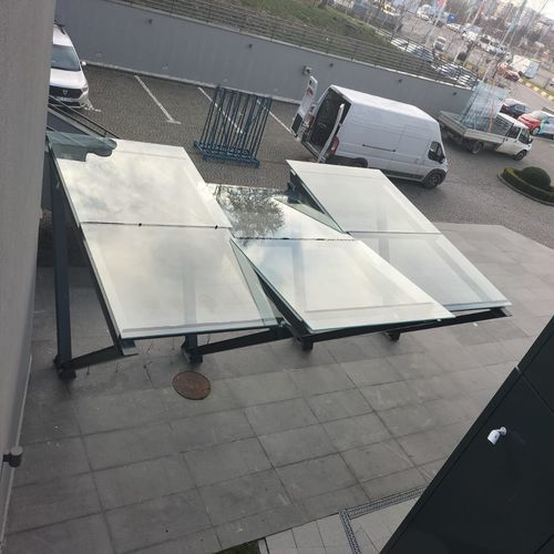Vordach für Eingang - Transparent Design SRL - Edelstahl / Glas / flach