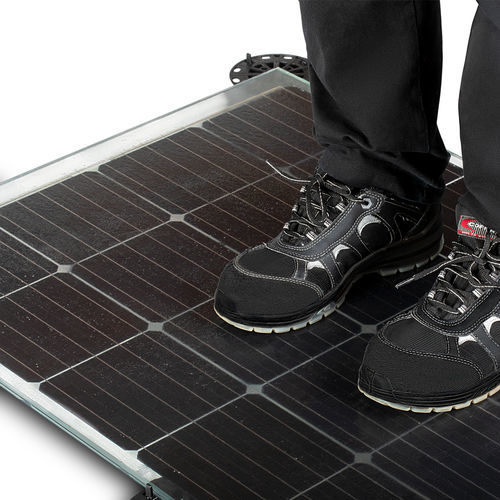 Photovoltaik-Modul / für Doppelböden - Arena - Solum - monokristallin / rutschfest / für Dach