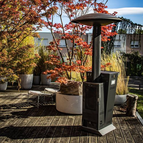 Pellet-Patioheizung - HOT SPOT - Vulcano France - selbsttragend / für professionellen Einsatz / vertikal