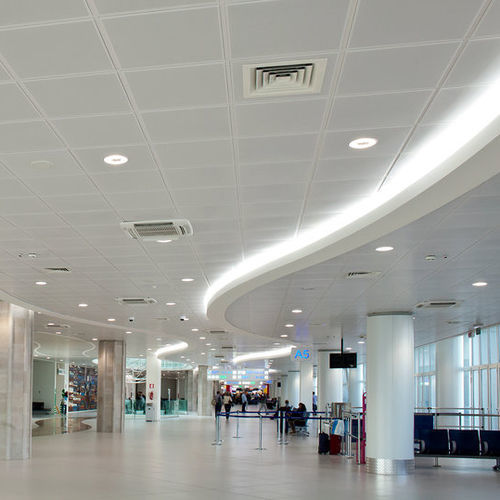 Metallzwischendecke - Armstrong Tegular - Knauf Ceiling Solutions - aus Fliesen / für Büro / für Konferenzraum