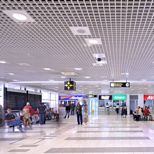 Zwischendecke / galvanisiertem Stahl - Armstrong Cellio - Knauf Ceiling Solutions - aus Fliesen / für den Innenraum / wasserabweisend
