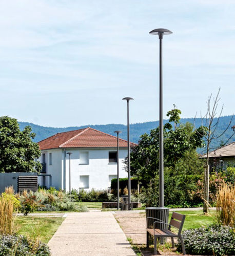 Aluminiumguss-Lichtmast - AXESS - ECLATEC International - für Straße / Garten / modern