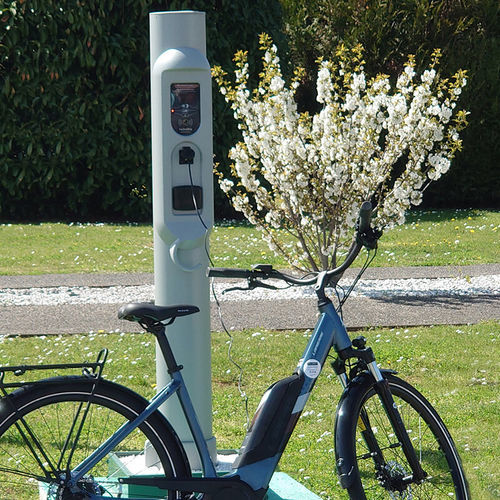 Ladestation für Smartphone - UNIVERSO - ECLATEC International - für Elektrofahrräder / USB / gesichert