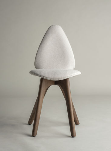 Stuhl / skandinavisches Design - Egg  - Pommier Furniture - für den Innenraum / Stoff / Gestell aus Eiche