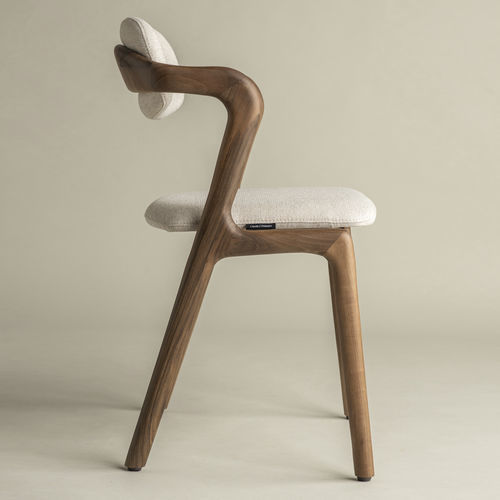 Moderner Stuhl - Otto Comfort - Pommier Furniture - für den Innenraum / Stoff / Gestell aus Eiche