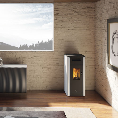 Pelletkaminofen - Metro110+ - EK63 - 0 - 5 kW / freistehend / modern