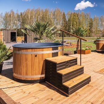 Whirlpool zum Aufstellen - PREMIUM STEADY FLOW - Kirami - rund / Sechssitzer / Viersitzer