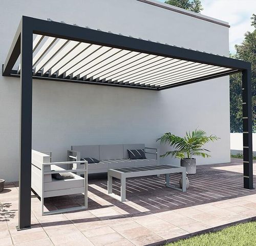 Angebaute Pergola - USINE-ONLINE - Aluminium / extrudiertes Aluminium / mit orientierbaren Lamellen