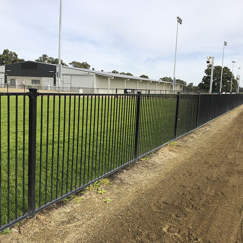 Zaun mit Stangen - FDCI109001 - Fence Depot - galvanisiertem Stahl / gerade / modern