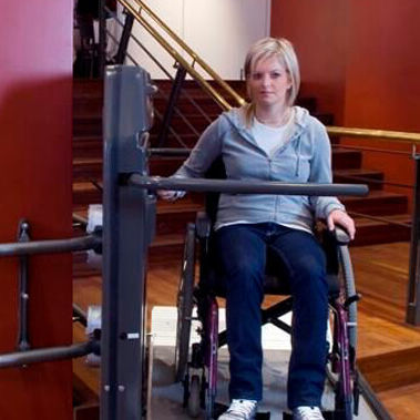 Hebeplattform für Personen mit eingeschränkter Mobilität - Curved - POLLOCK LIFT - für Gebäude / zur beruflichen Nutzung / für den Innenraum