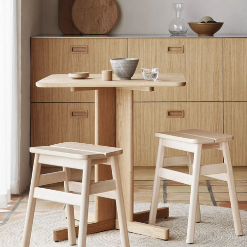 Moderner Esstisch - Quatrefoil  - FORM & REFINE - Eiche / geöltes Holz / Weißeiche