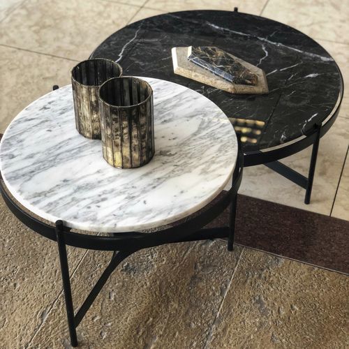 Moderner Satztisch - CARRARA  - PASIFIK GRANIT - Marmor / Gestell aus Metall / rund