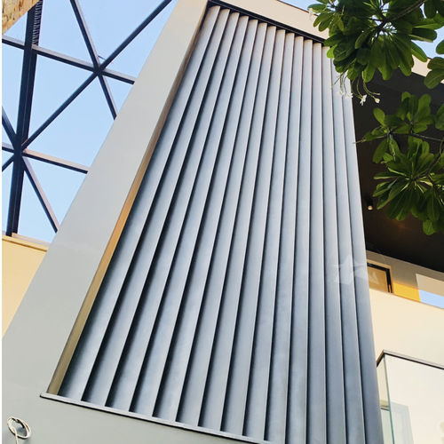 Metall-Sonnenschutzlamelle - AERO FOIL 125 - Axes in Excess - Aluminium / Aluminium / für Fassaden
