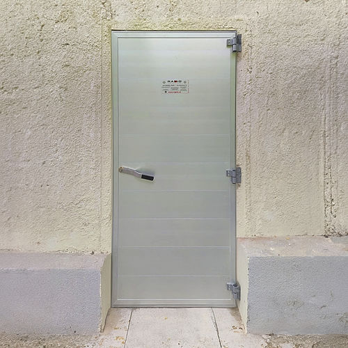 Hochwasserschutztür - CLOSE - Pellegrino S.r.l. - Nebeneingangs / Aluminium / einflügelig