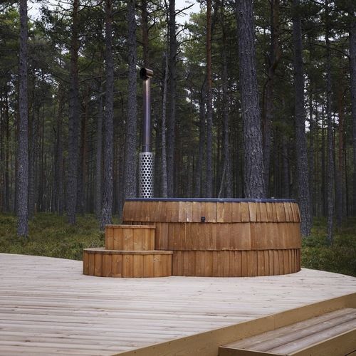 Whirlpool zum Aufstellen - Iglucraft OÜ - rund / Fünfsitzer / Holz