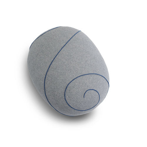 Modernes Sitzkissen - SPIRAL - Katsu Stones - Wolle / oval / handgefertigt