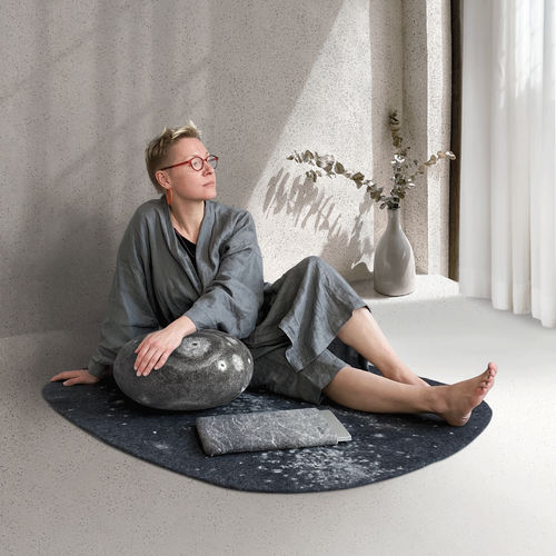 Modernes Sitzkissen - WELLNESS KIT - Katsu Stones - Wolle / rund / handgefertigt