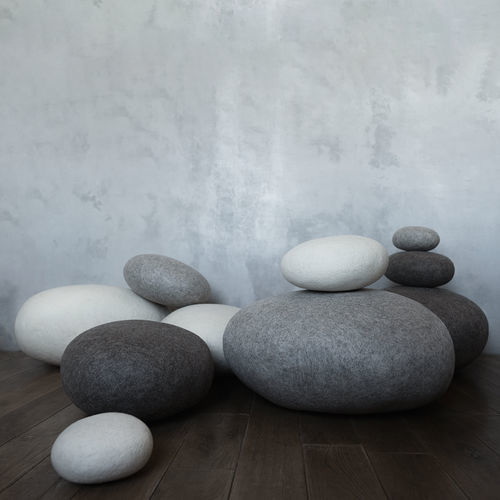 Modernes Sitzkissen - SOLID ROCKS - Katsu Stones - Wolle / rund / handgefertigt