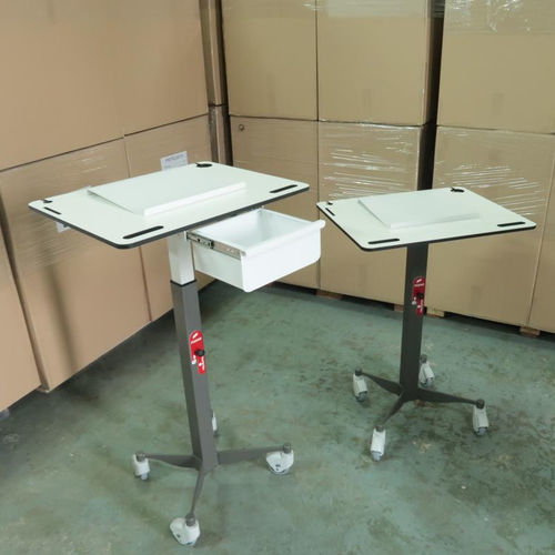 Computertisch. auf Rollen - PRTRL6810 - Proruper - Unipessoal, Lda - modern / Metall / gerade