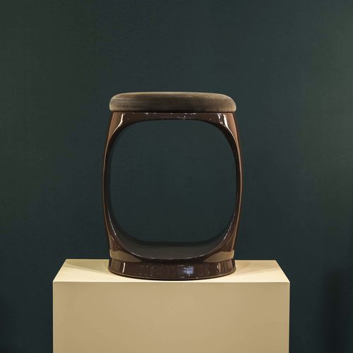 Moderner Hocker - Signet Ring B10007 Brown - Softicated - Samt / Gestell aus Polyurethan / Polster