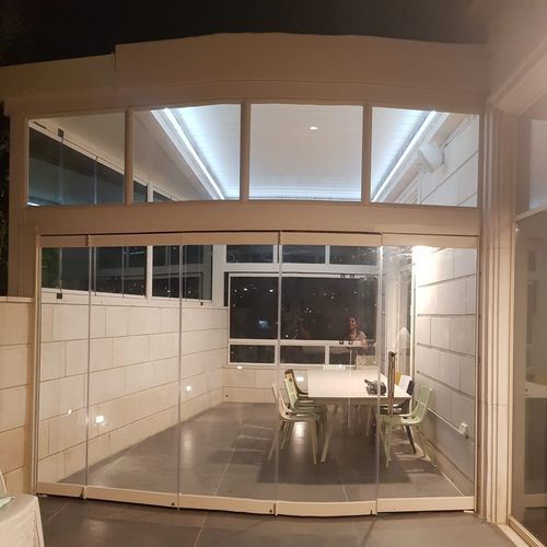 Sicherheitsglasscheibe - HARMONICA - Smart Sky - für Gebäude / farblos / wetterbeständig