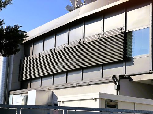 Aluminium-Sonnenschutzlamelle - METALSCREEN GEEE SRL - für Fassaden / horizontal