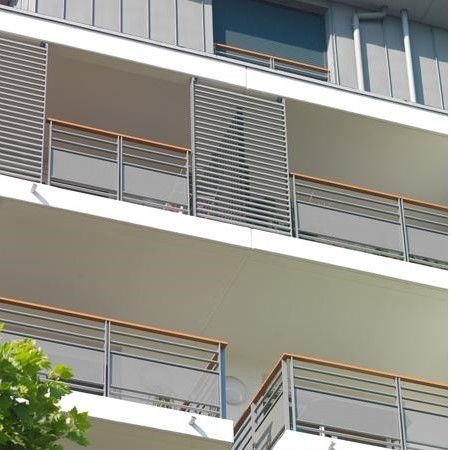 Aluminium-Schirmwand - BUGAL SA - für Außenbereich