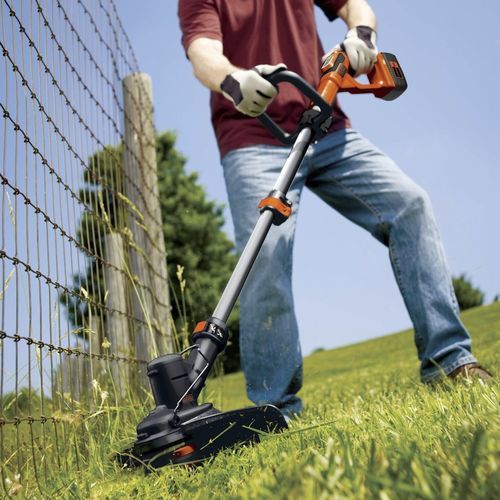 Elektrischer Kantenschneider - LST136B - Black & Decker - handgeführt