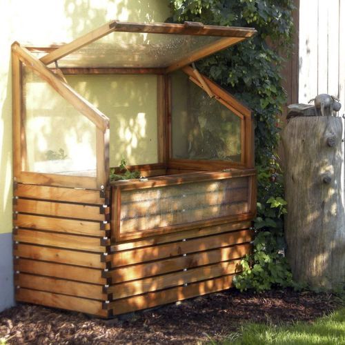 Gewächshaus für Hobbygärten - Gartenfrosch GmbH - einkuppelig / Lärche / mit Einfachverglasung