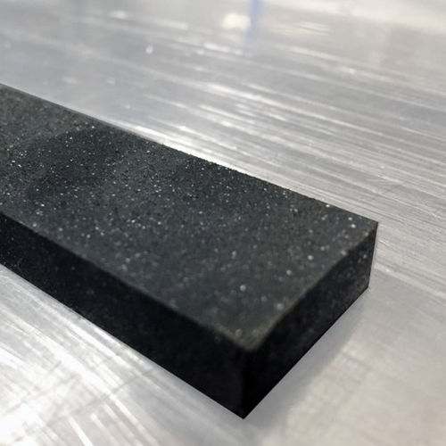 Rutschfeste Treppenkante - 601900N - ADESOL - Gummi / gerformt